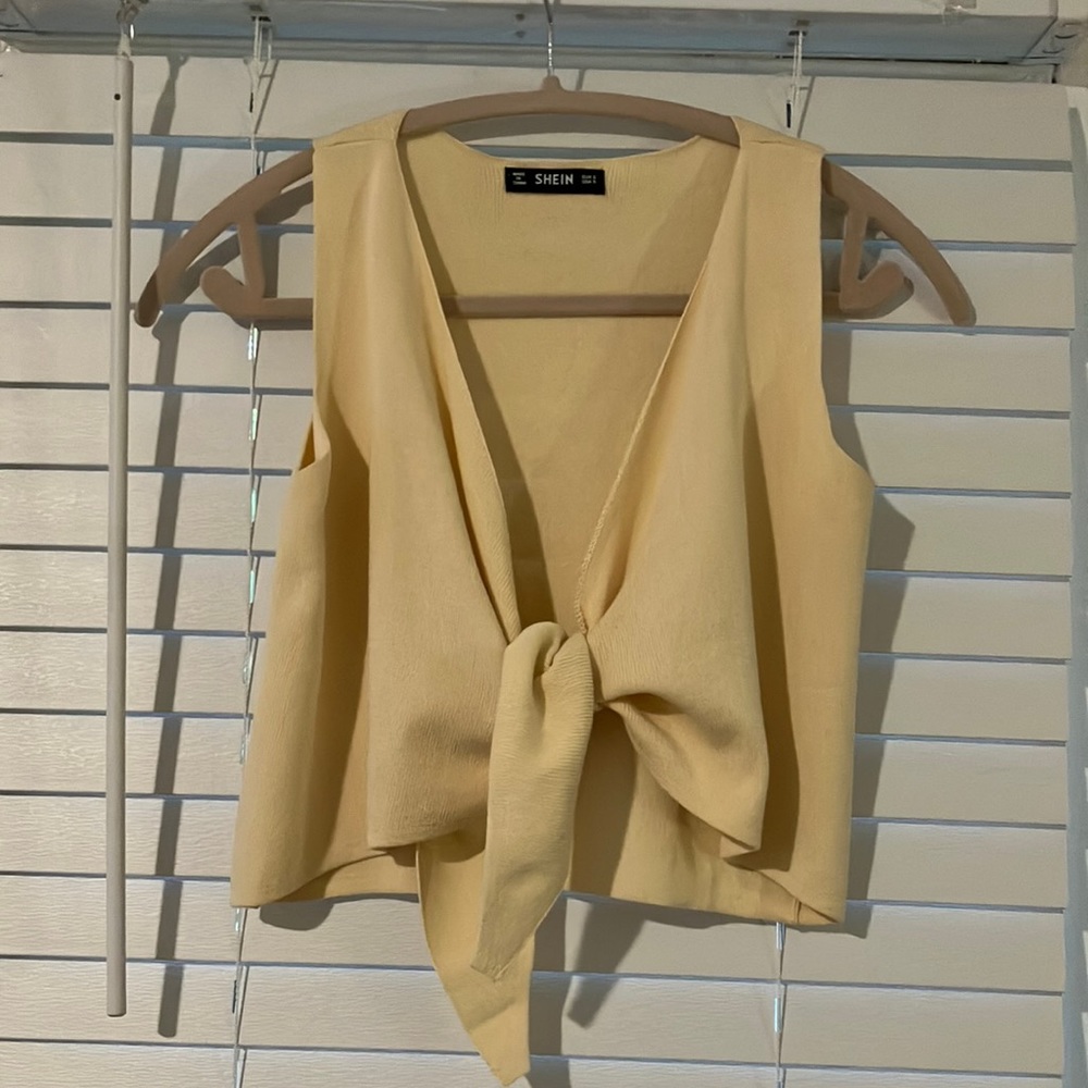 SHEIN Sweater Cardigan Vest